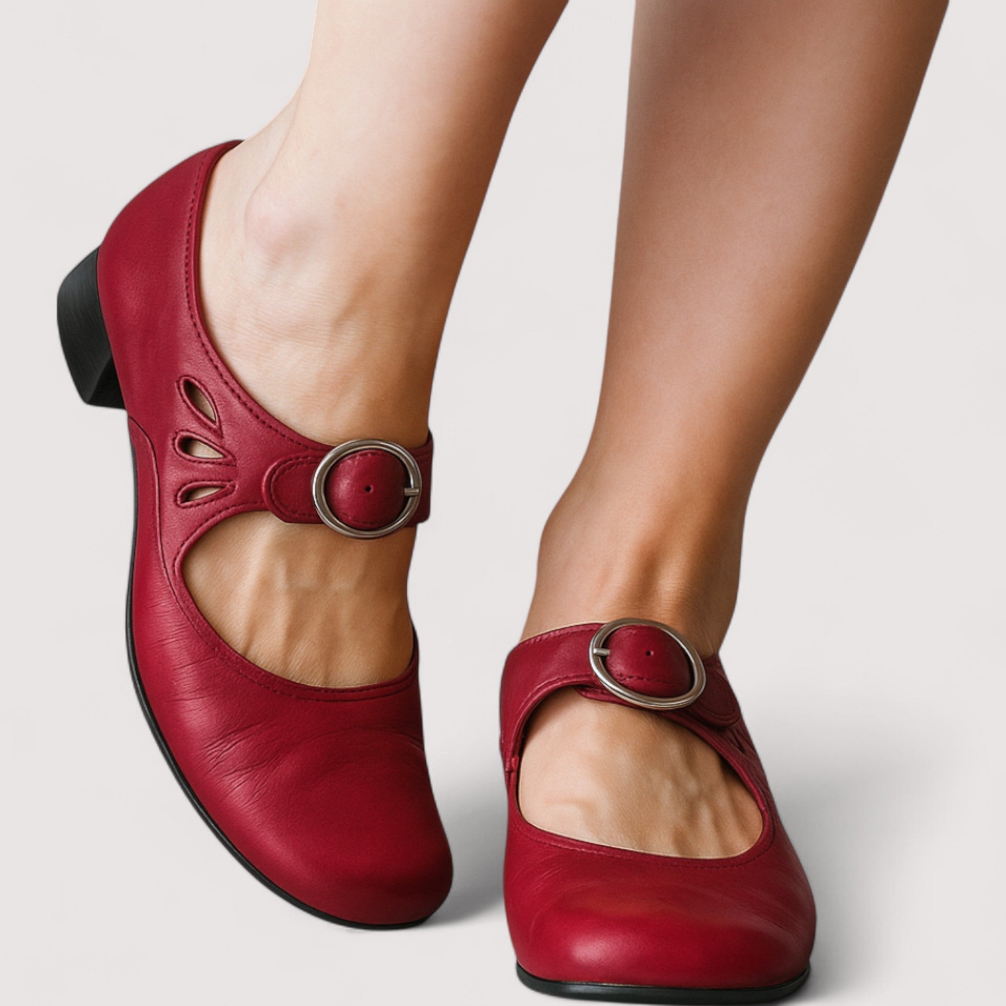 Clara | Zapato de tacón elegante de cuero sintético