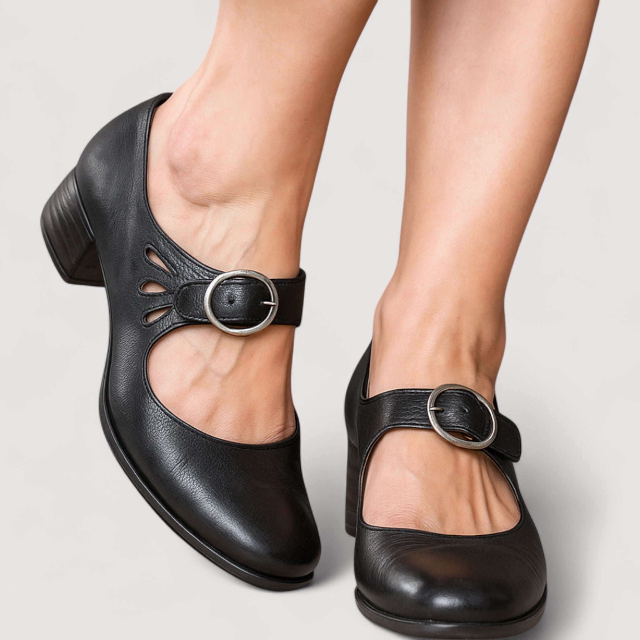 Clara | Zapato de tacón elegante de cuero sintético