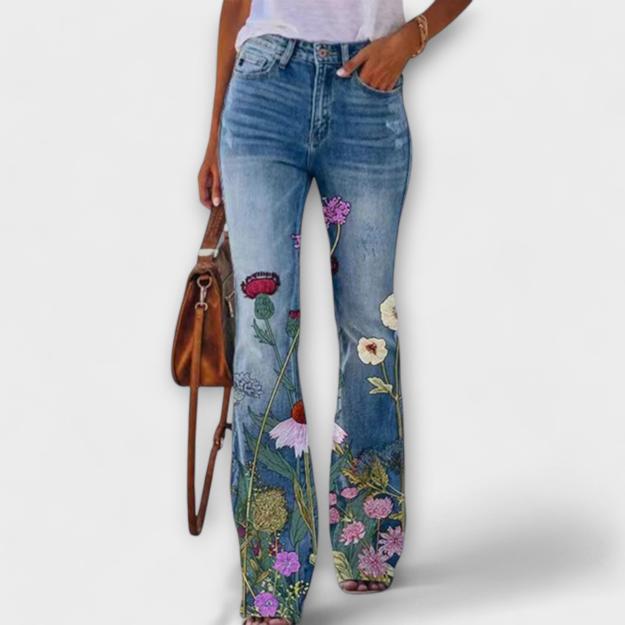 Zala Manguera con flores