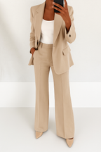 Emma - Conjunto Elegante Atemporal