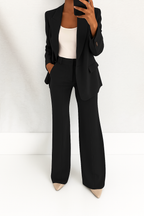 Emma - Conjunto Elegante Atemporal