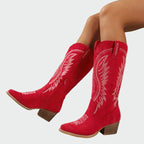 Botines bordados con estilo