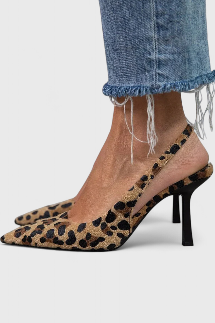 Sarahi | Tacones Elegantes con Detalle de Garras y Diseño Animal Print